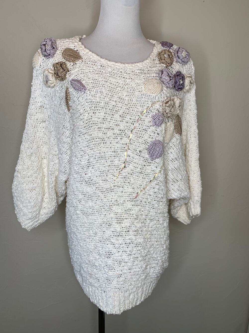 Vintage Cream  3D Floral Knit Pastels 90s Sz Medium